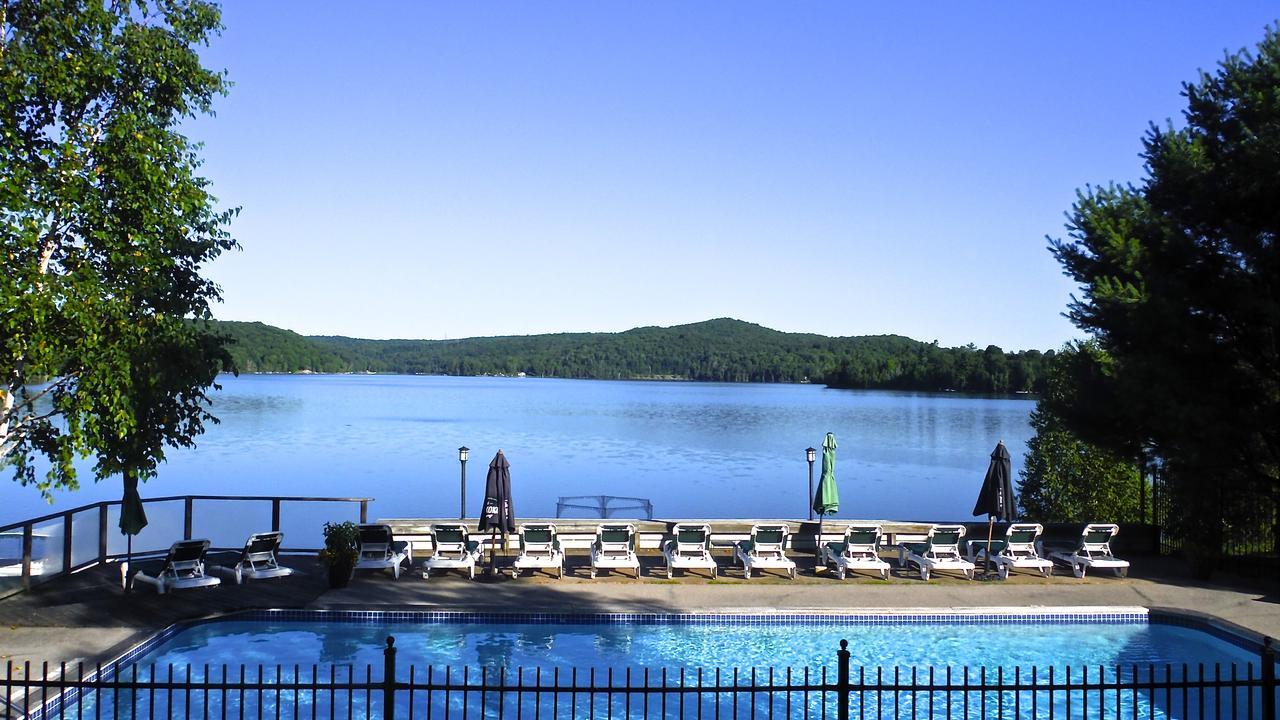 Sir Sam'S Inn & Spa (Adults Only) Haliburton Exteriör bild
