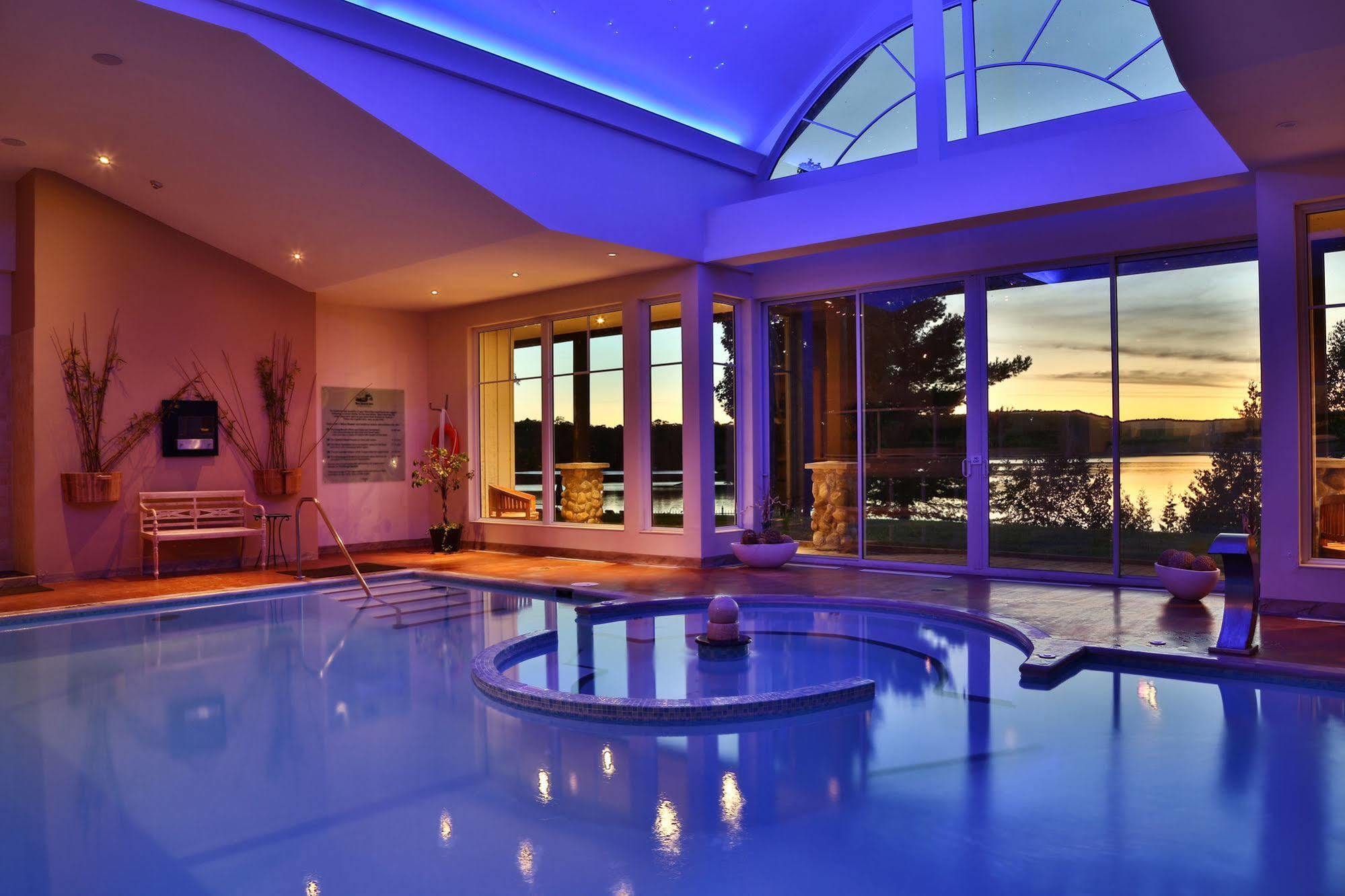 Sir Sam'S Inn & Spa (Adults Only) Haliburton Exteriör bild