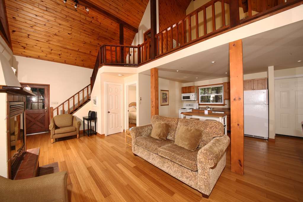 Sir Sam'S Inn & Spa (Adults Only) Haliburton Rum bild